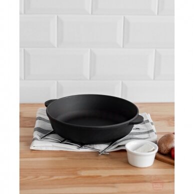Deep cast-iron frying pan Brizoll "Monolith" 26 cm 8 Deep cast-iron frying pan Brizoll "Monolith" 26 cm 8
