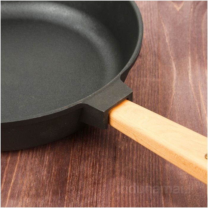 Gili ketaus keptuvė su nuimama rankena Brizoll 26cm 3