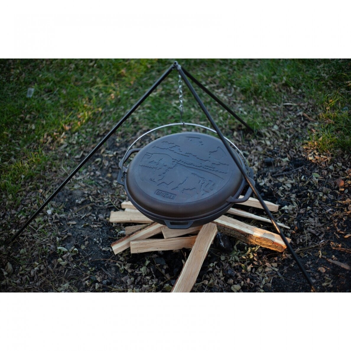 Cast-iron asian cauldron with cast-iron lid-frying pan TM "BRIZOLL" 15L "Asia" 11 Cast-iron asian cauldron with cast-iron lid-frying pan TM "BRIZOLL" 15L "Asia" 11