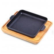 Чугунная сковорода с деревянным подносом "HoReCa" 18x18 cm