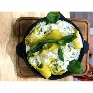 Ketaus keptuvė su mediniu padėklu "HoReCa" 20 cm 9